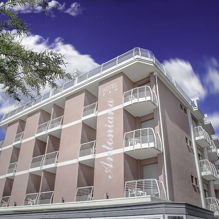 Hotel Antoniana Caorle Extérieur photo