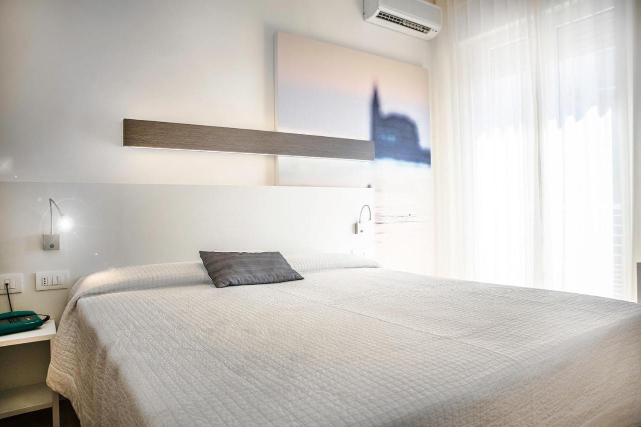 Hotel Antoniana Caorle Extérieur photo